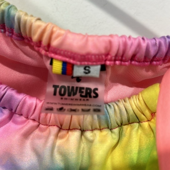 Brand new women’s size small rainbow, tie-dye, itsy-bitsy string, bikini swim - Picture 4 of 11